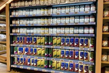 تعلن يالا تك
 عن التثبيت الثاني لملصقات الرف الرقمية في محلات السوبر ماركت تشونغباي
